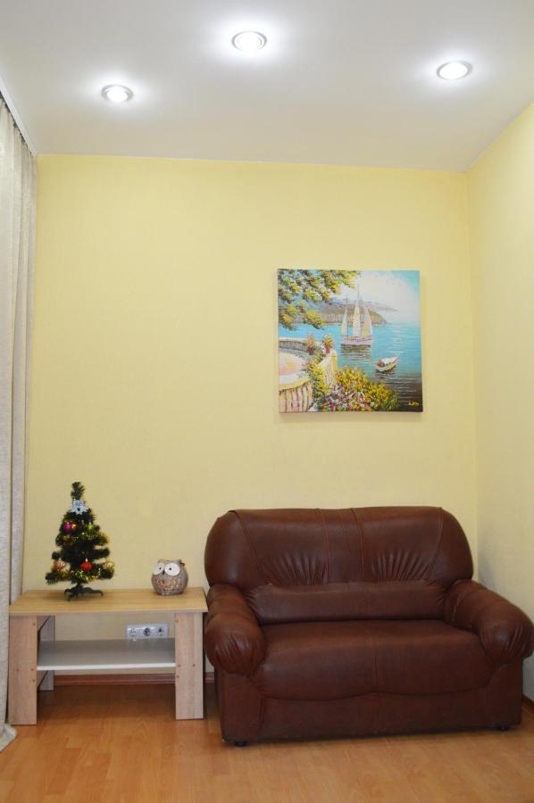 Owl Home Odessa Cozy Spacious Apartment In A Quiet Center Between Deribasovskaya And Privoz Екстериор снимка